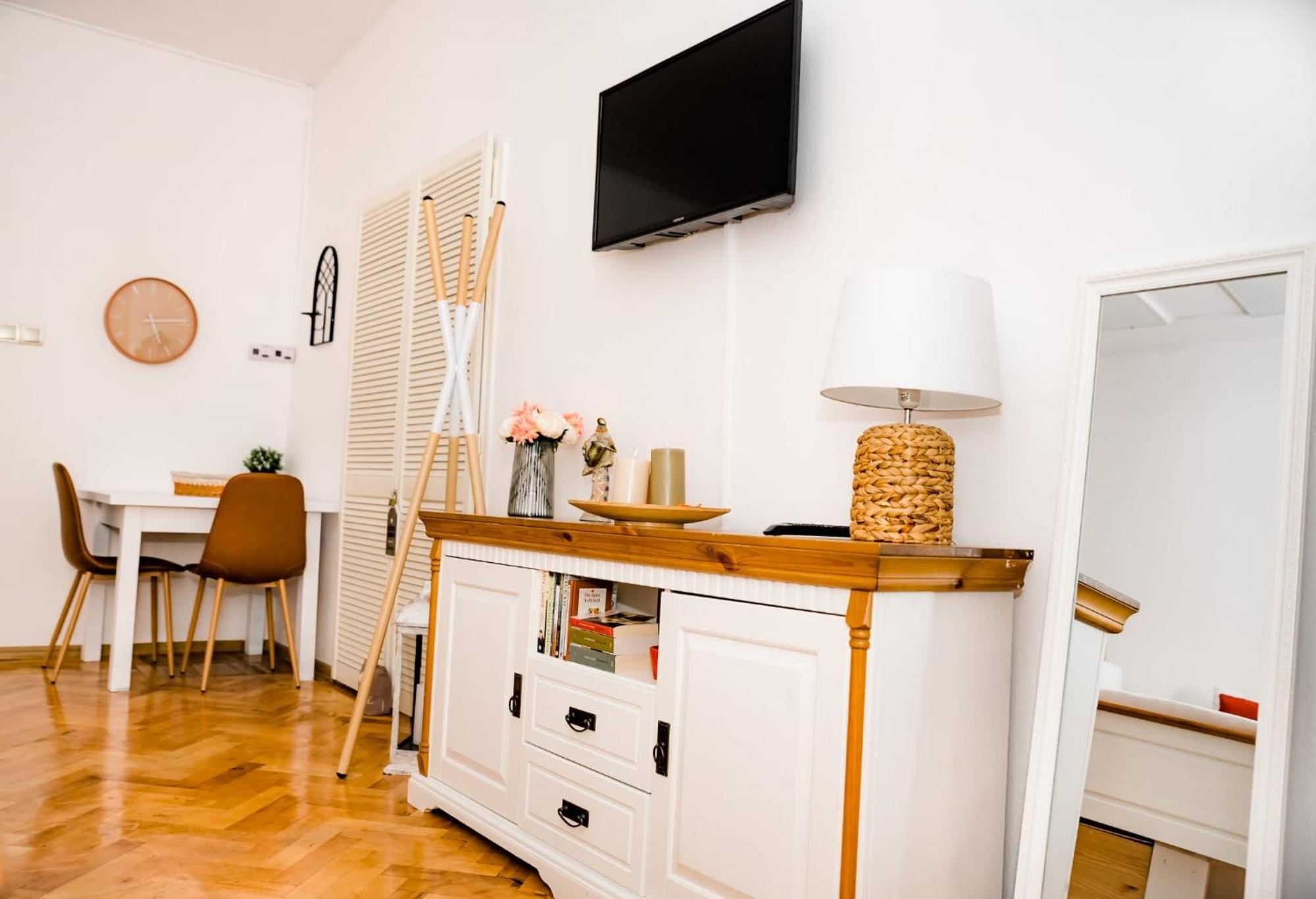 Brukenthal Apartments Sibiu Luaran gambar